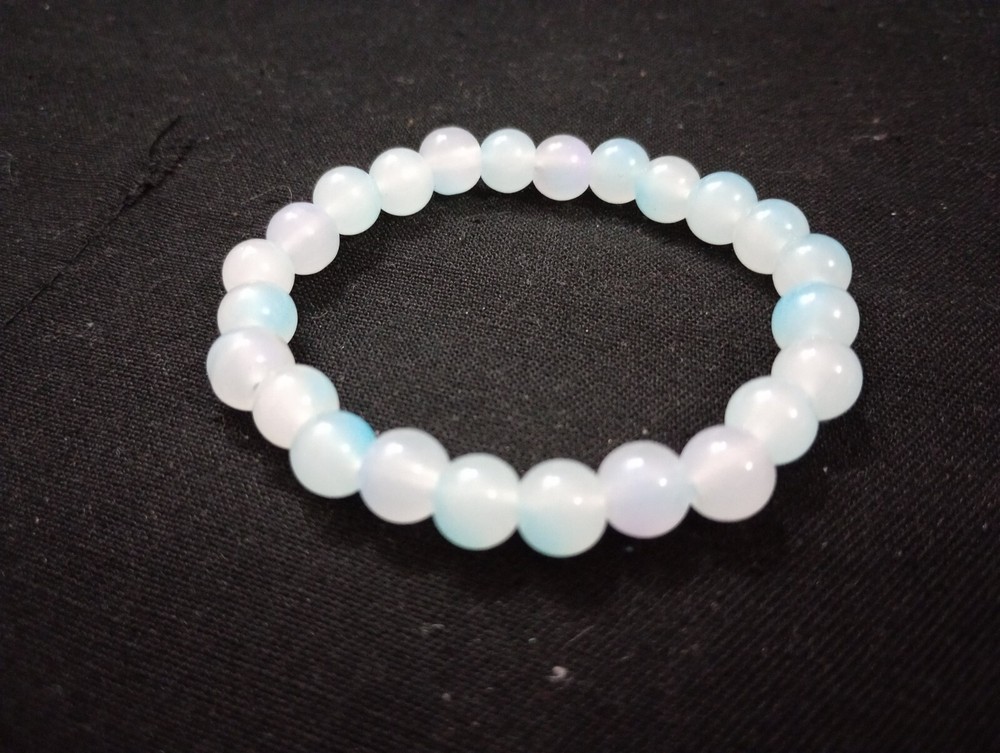 blue glass bead bracelet