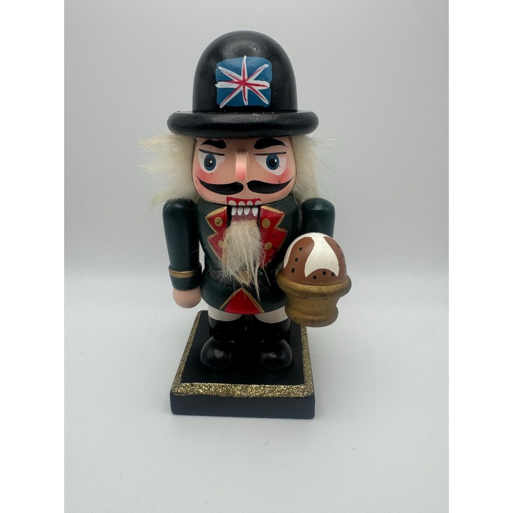 Wooden Nutcracker Soldier 7" Christmas Green