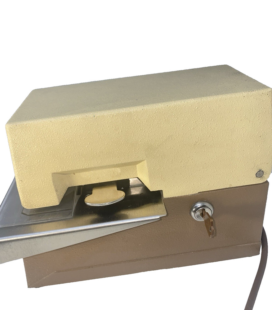 Widmer TIME RECORDER CHECK MASTER SX-3 CheckMaster Stamp SIGNER +TWO KEYS!!