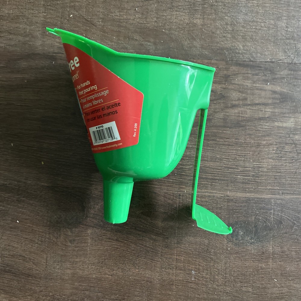 FloTool Hands Free Spring Locking Funnel New!!