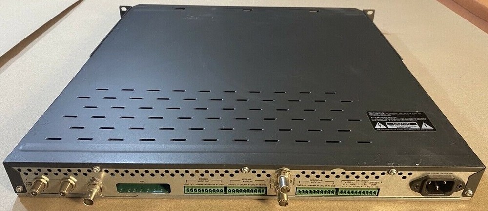 MOTOROLA DSR-4402X PROFESSIONAL SATELLITE RECEIVER IRD