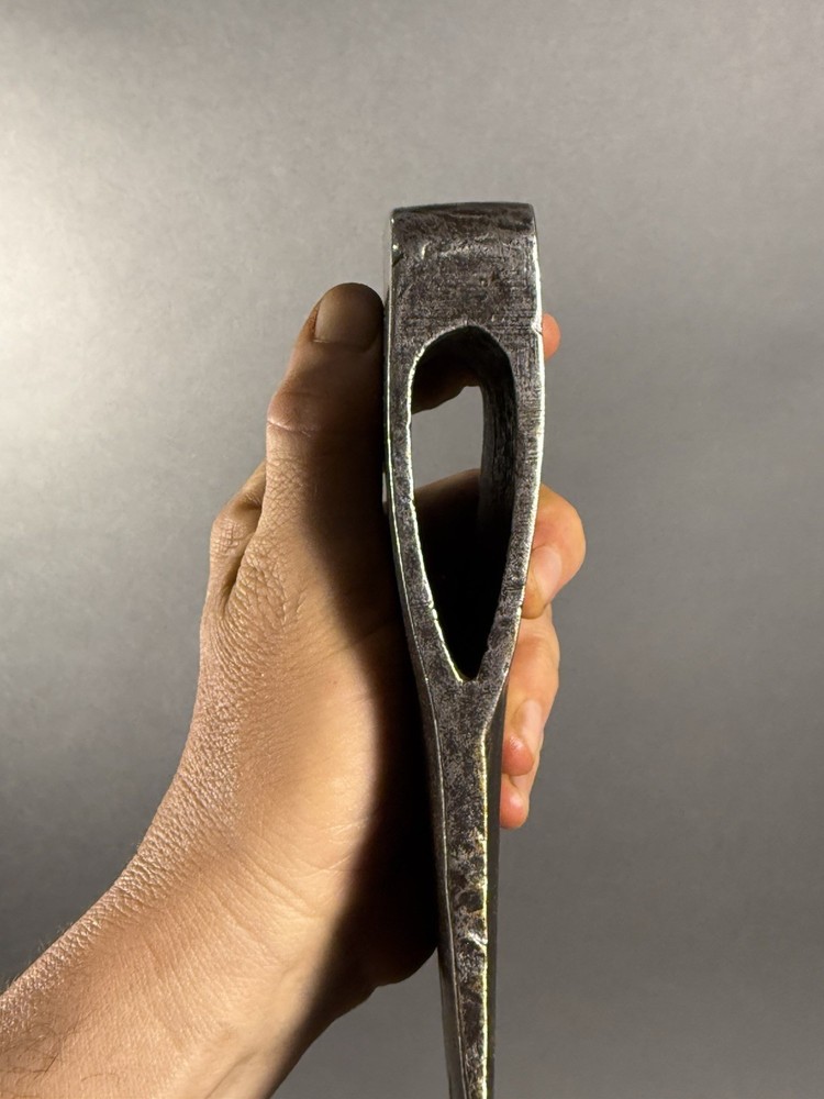 Vintage Mann Edge Tool Single Bit Axe Head 3lbs 8.4oz. 3^2. Wide Bit.