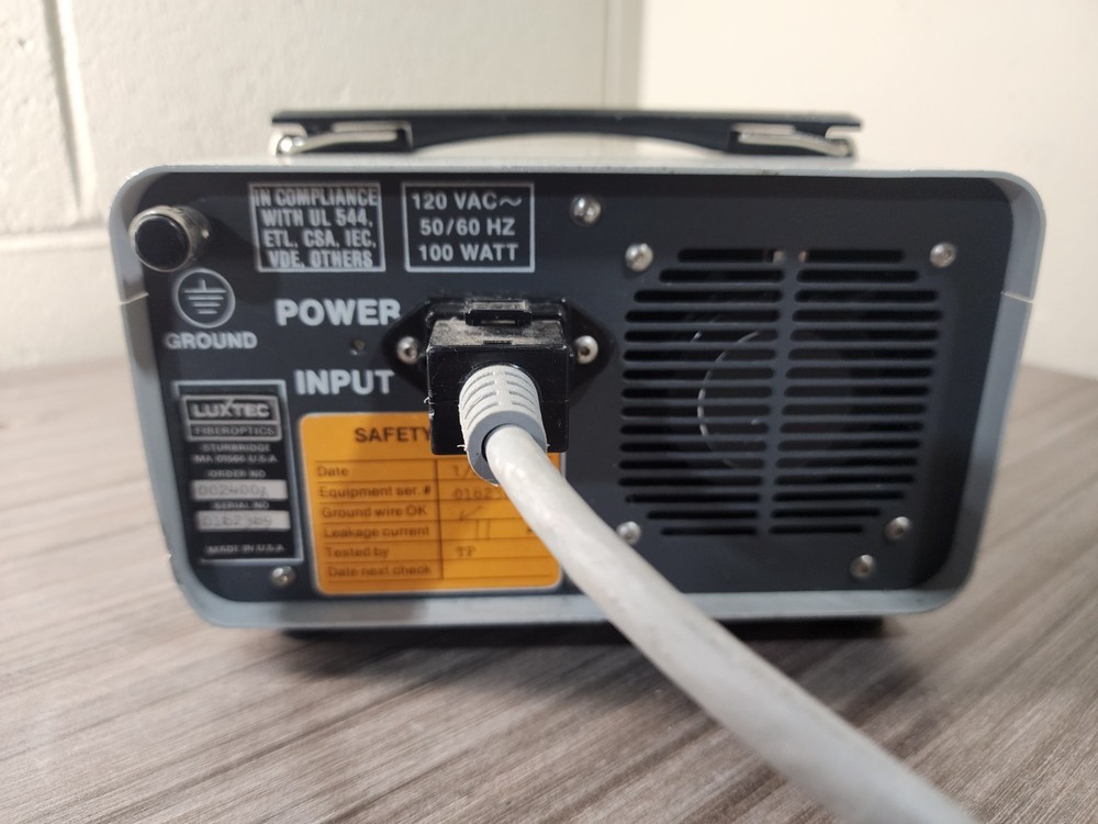 Luxtec 2400 Series Quartz Halogen Fiber Optic Light Source