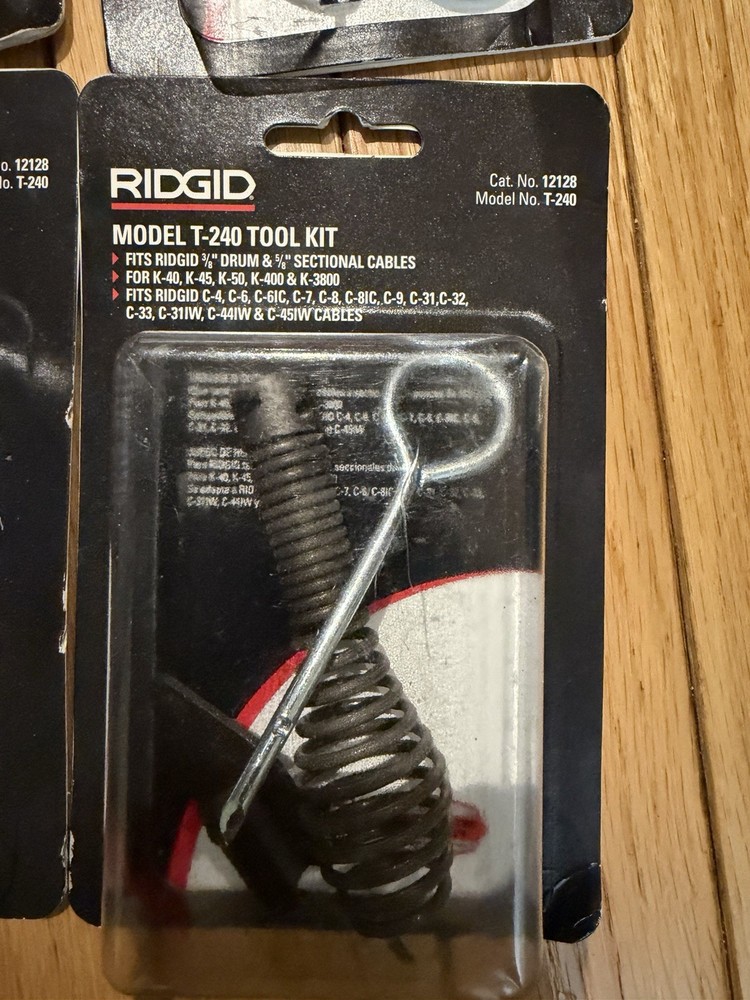 9 RIDGID T-240 TOOL KIT