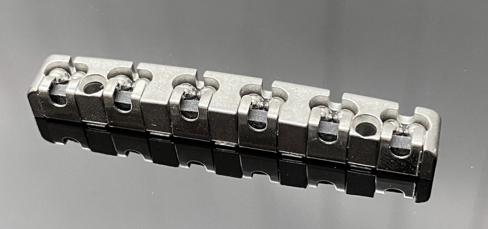 Genuine Fender LSR ROLLER NUT Assembly for Stratocaster Strat