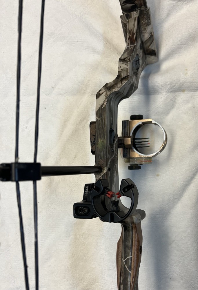 Used Parker Blazer LH Compound Bow