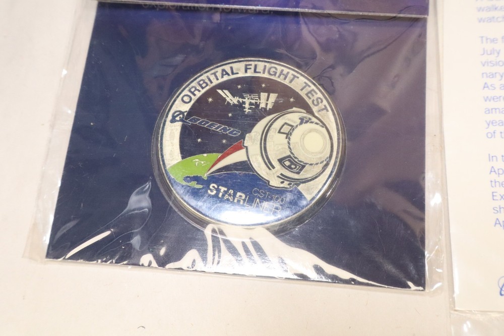 Lot Nasa Space Shuttle Mission Pins Challenge Coins Patch