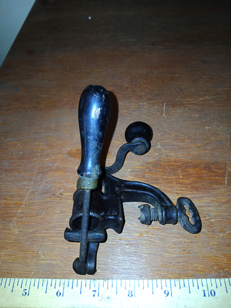 Vintage 12 Gauge Reloading Tool - Used