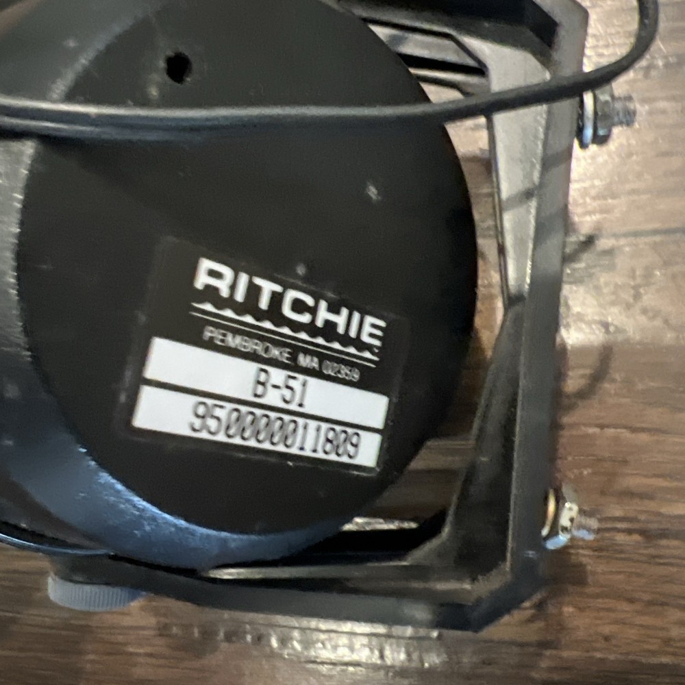 Ritchie Compass Ritchie B-51 Explorer Compass Bracket Mount