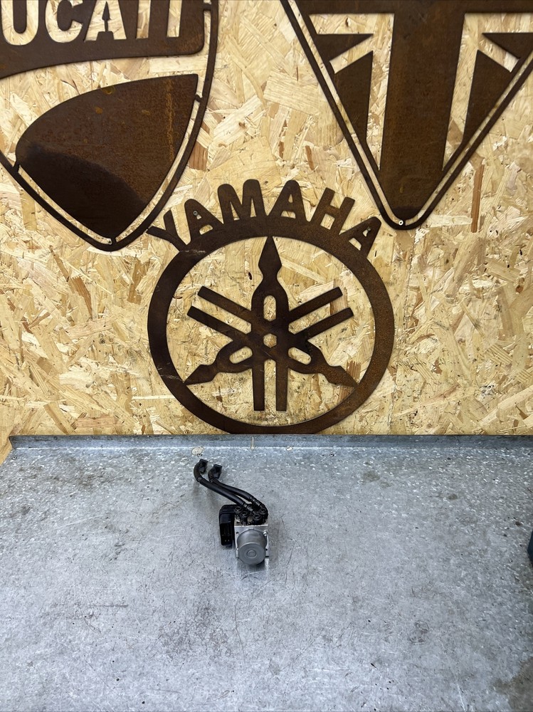 Yamaha Tenere 700 2022 Abs Pump Module Control Unit 6152miles