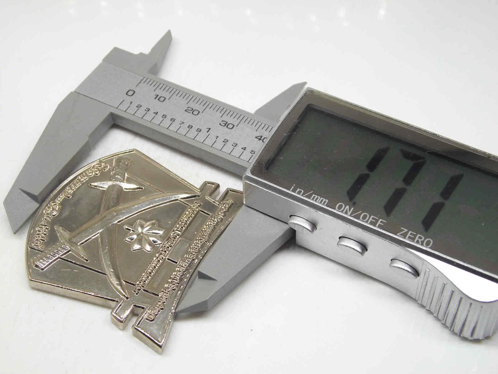 432D OPERATIONS SUPPORT SQUADRON CHALLENGE COIN