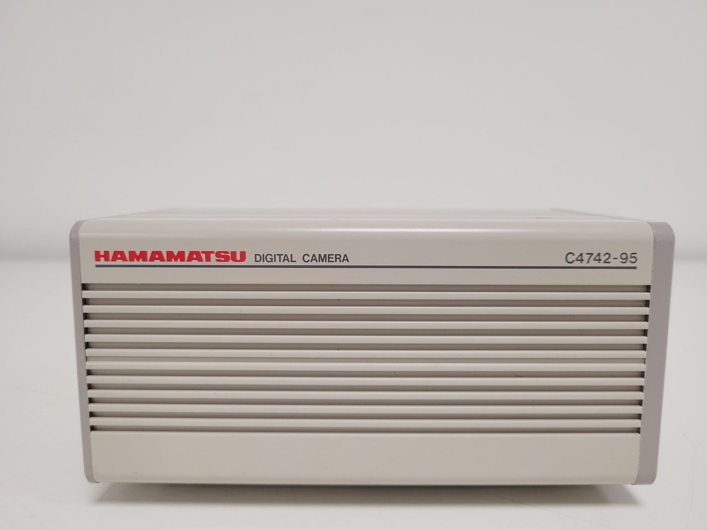 Hamamatsu C4742-95/C4742-96-12G04 Digital Camera & Controller Firewire