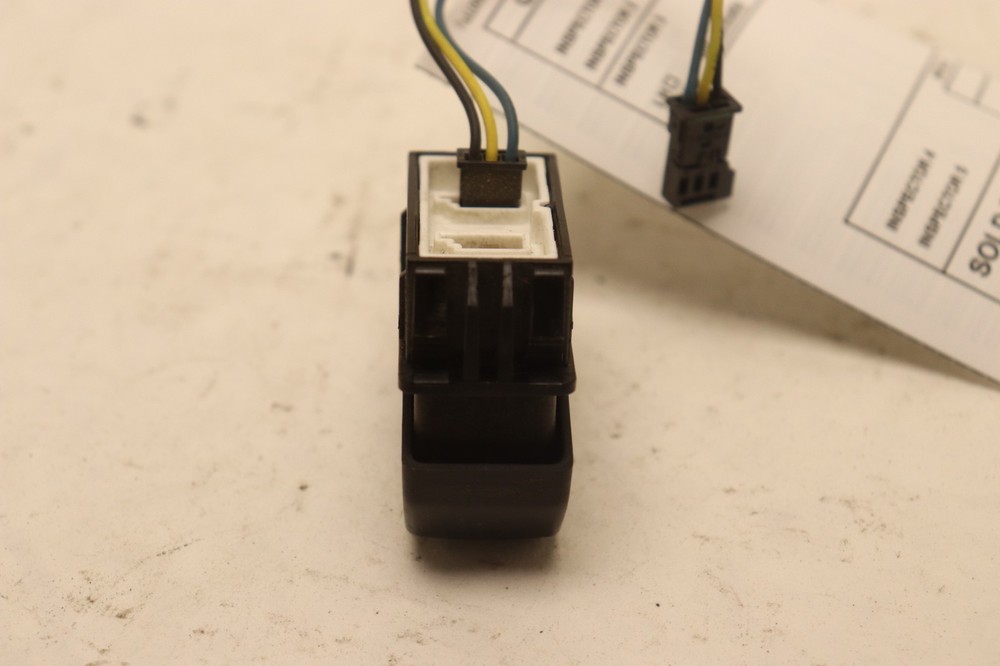 2018-2023 PETERBILT 579 PACCAR DASH LIGHT SELF TEST CONTROL SWITCH BUTTON OEM