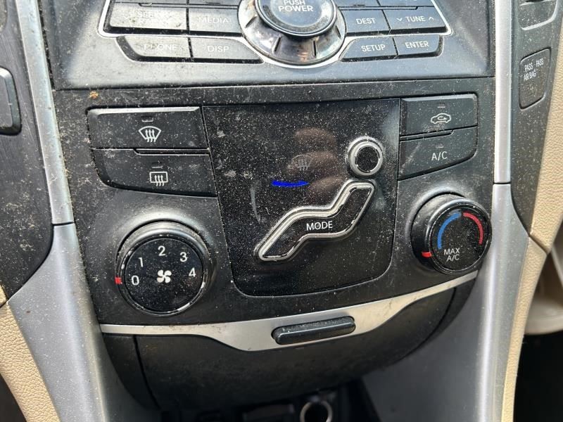 SONATA 2011 High Mounted Stop Light 104589872