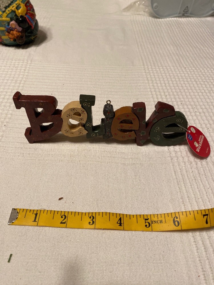 Santa's Workbench Christmas 2006 "Believe“ Wall Decor - NEW!