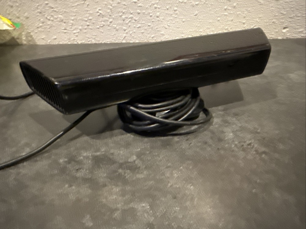 Microsoft 1414 Xbox 360 Kinect Sensor Bar Only - Black