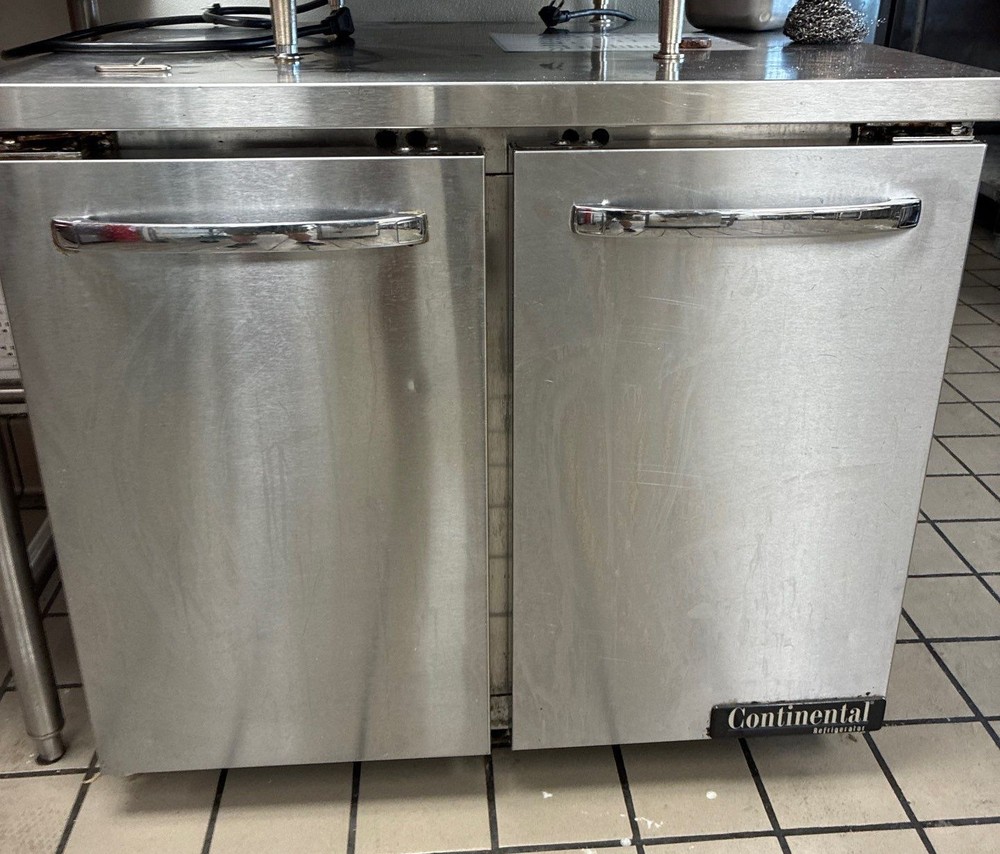 Continental Refrigerator 36" Work Top Refrigerator