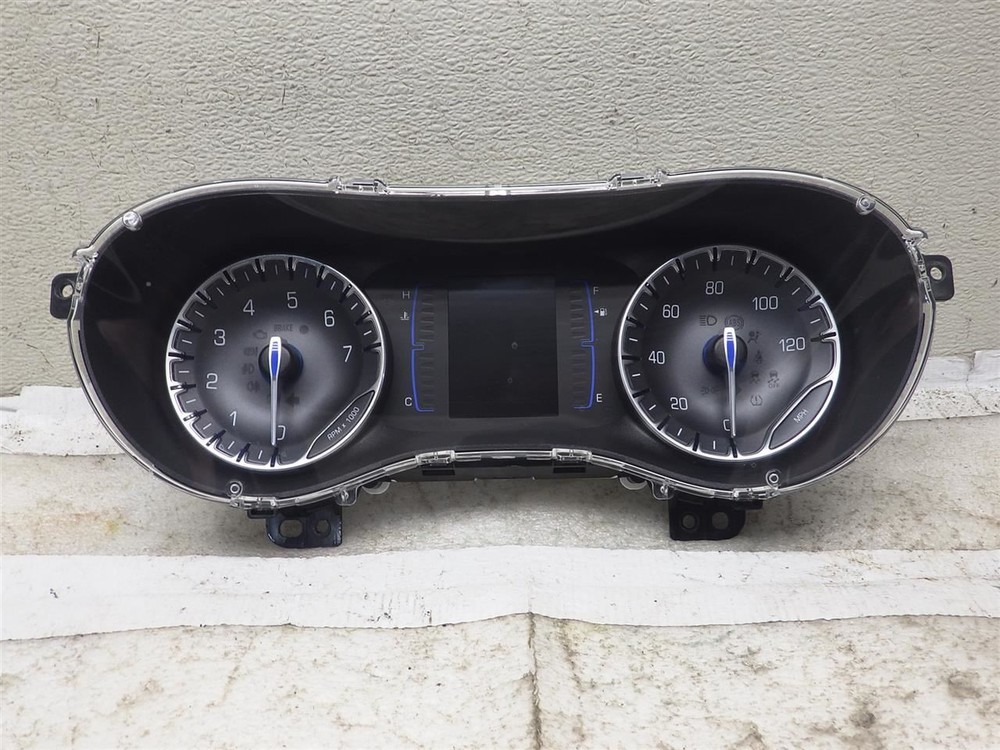 2020 Pacifica Speedometer 1623946