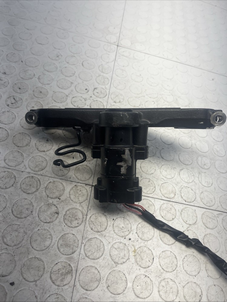 Honda CBR250 Triple Tree OEM