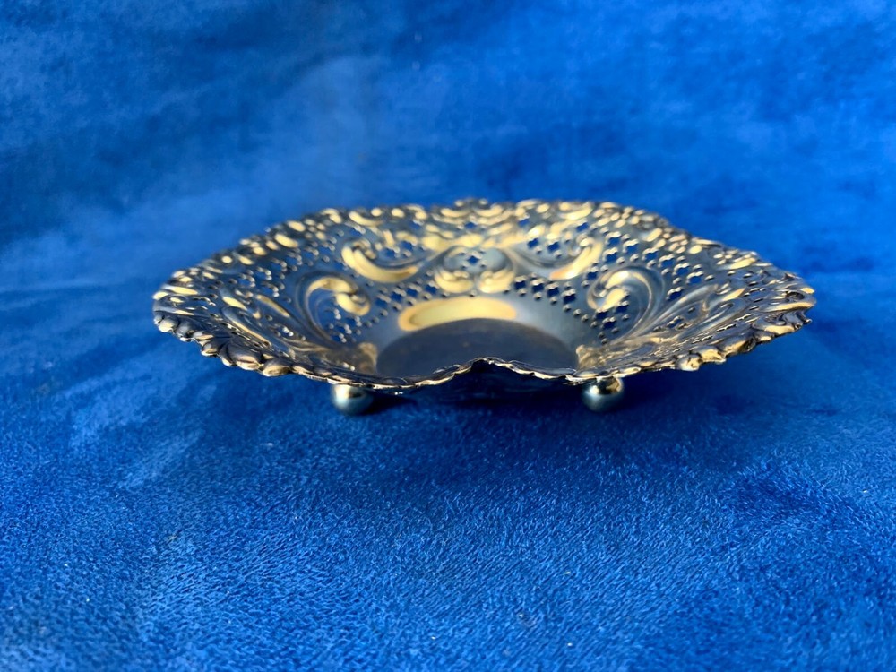Vintage Gorham Sterling Silver Heart Shape Nut Dish 966