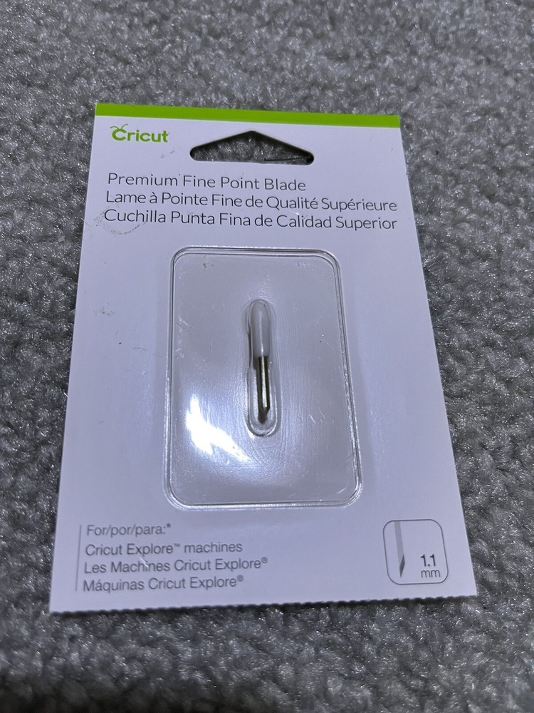 Premium Fine-Point Replacement Blade - 1.1mm Cutting Blade - Cricut Explore