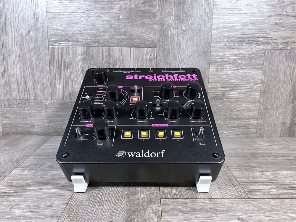 30º Stand for Waldorf Streichfett / Rocket / 2-Pole Desktop Modules -WHITE -USA