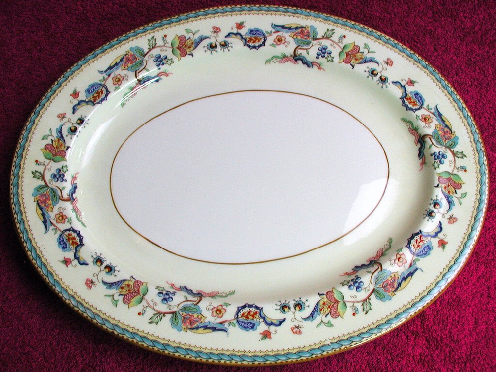 Paragon (Jacobean) 11 7/8" OVAL PLATTER EUC