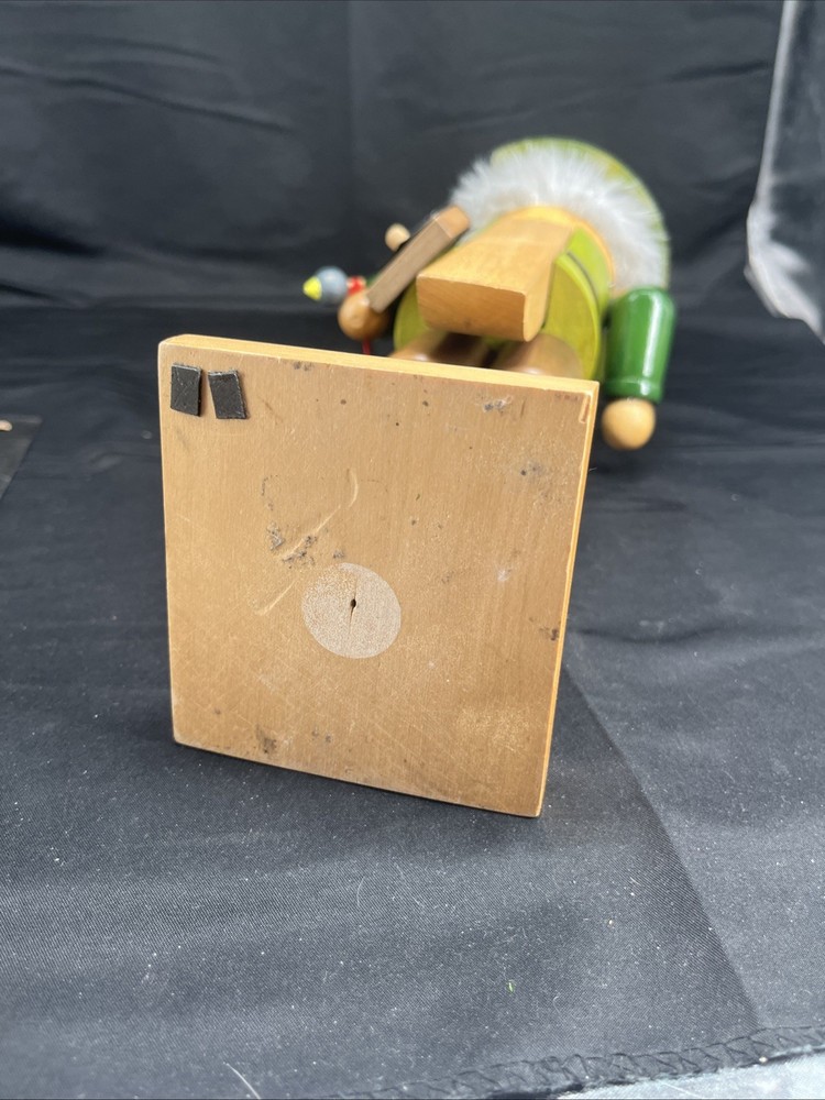 Nutcracker, Steinbach, The Hunter Read