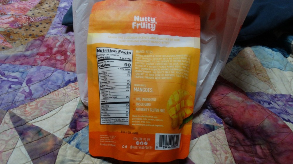 Nutty & Fruity mango fruit bites 6 oz bag
