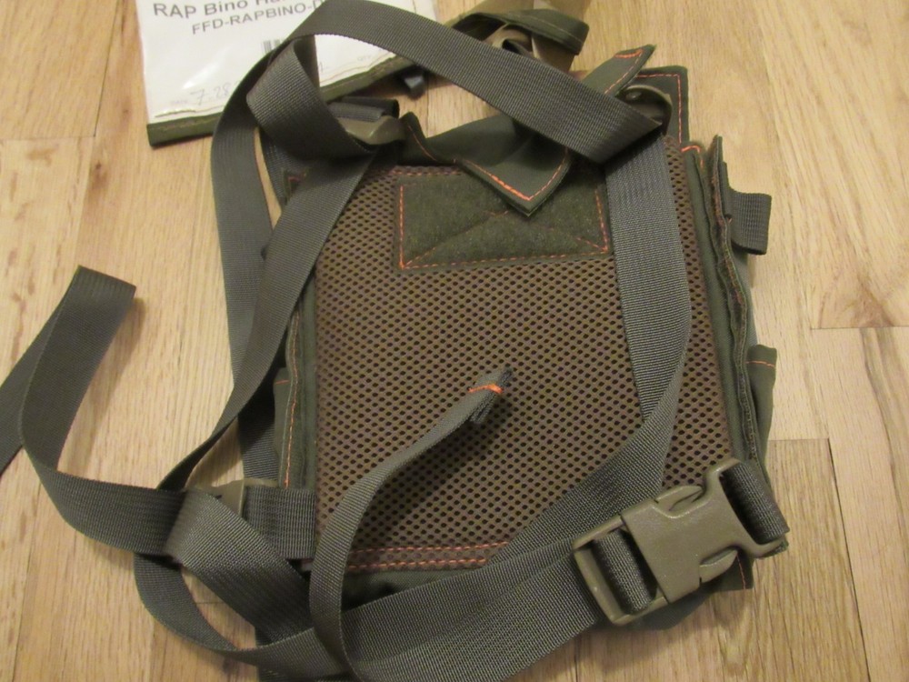 Further Faster Design Bino Harness Compact Green binocular