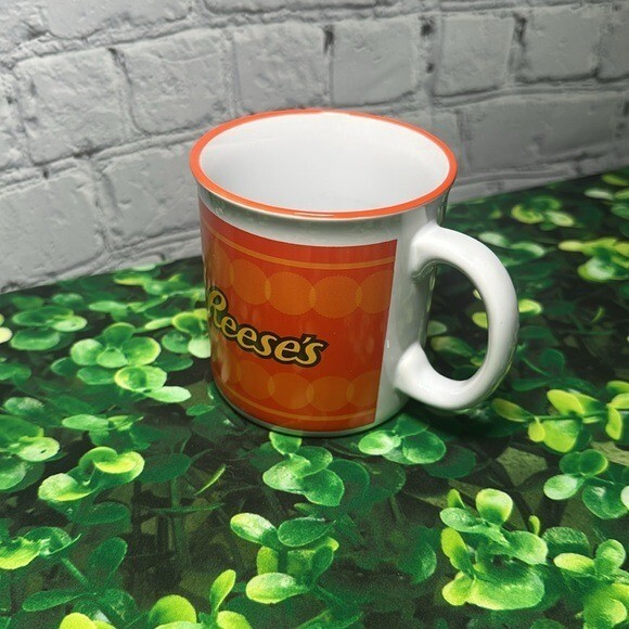 Reese’s Coffee Mug Orange Licensed Product