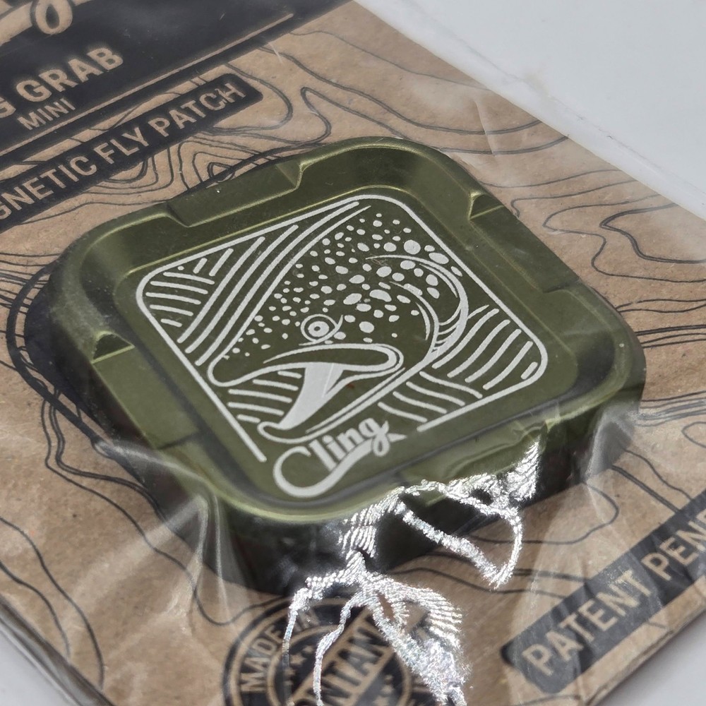 Cling Mag Grab Mini - Fly Patch Deep Green - 1.5"x1.5" NEW