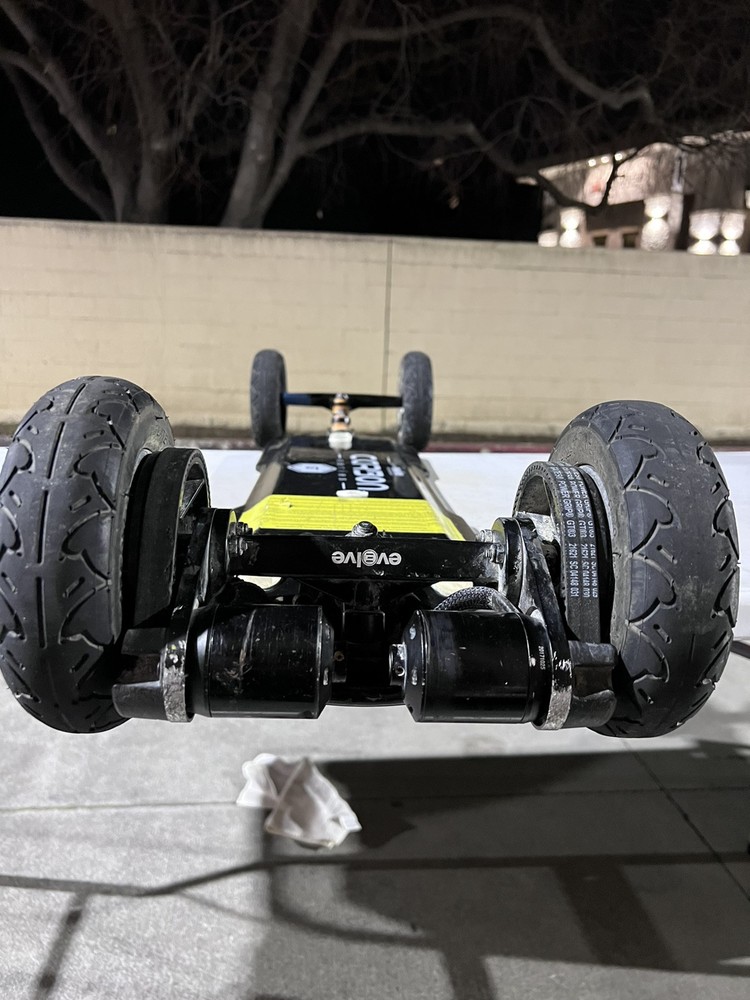 Evolve Carbon GT All Terrain Electric Skateboard