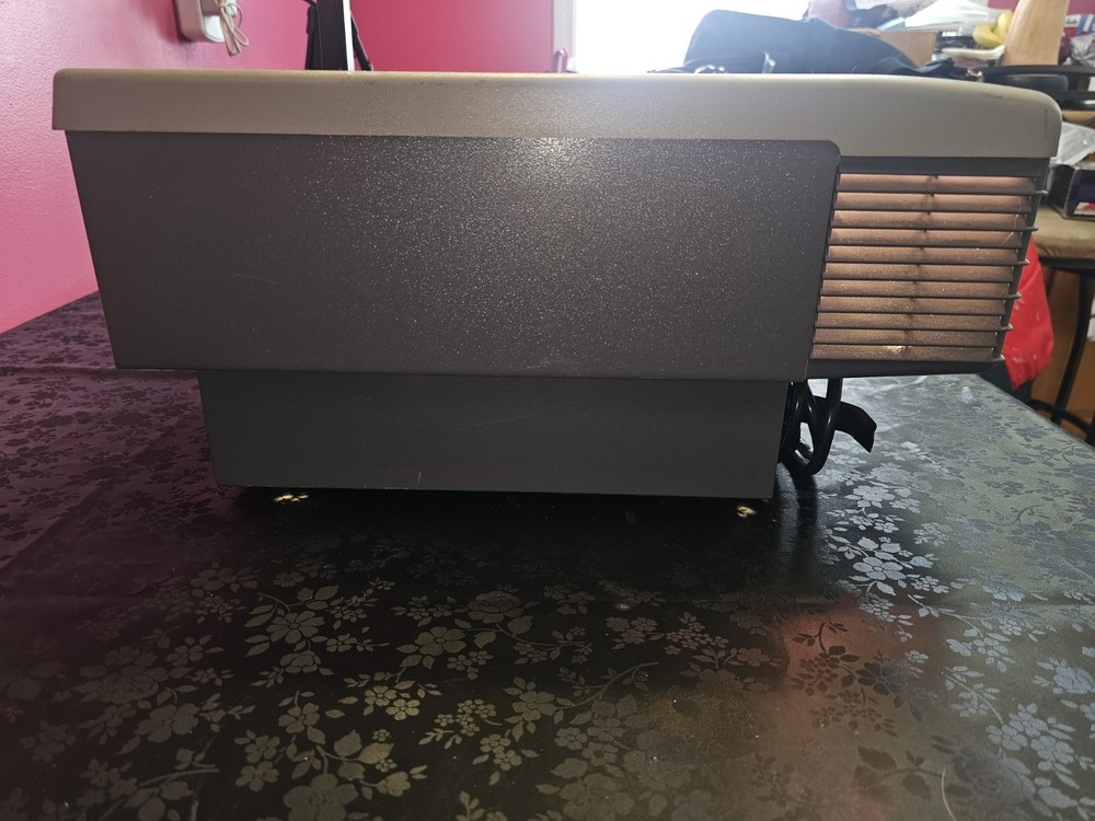 3M 9050 Overhead Projector - Working, Tested - See Photos