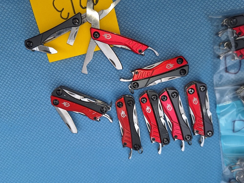 1 Gerber Dime Multi Tool Knife red now taking large orders LOC 2013