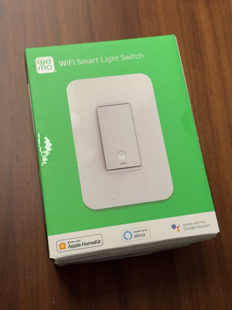 WeMo Wi-Fi Smart Light Switch WLS040 - Alexa, Google Assistant, Apple - Belkin