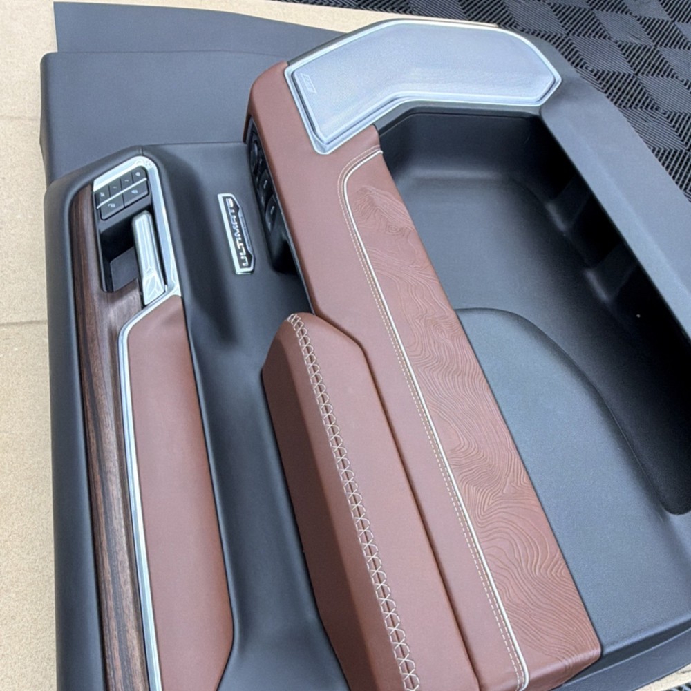 GMC Sierra Denali Ultimate Driver Door Panel