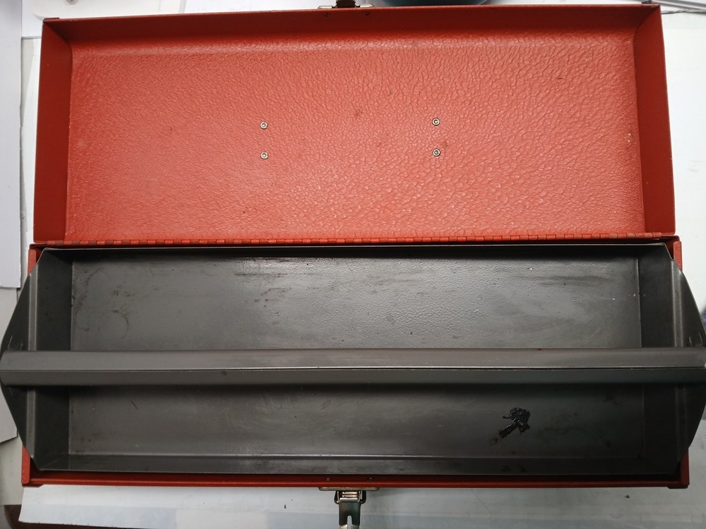 Vintage Kennedy Red Tool boxe No Rust Extremely Rare Condition
