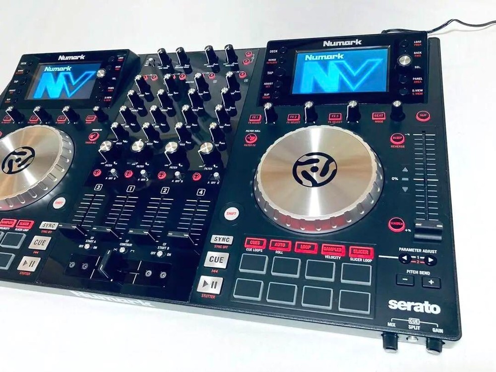 Numark NV 4 Deck Dual Display DJ Controller Black Very Good