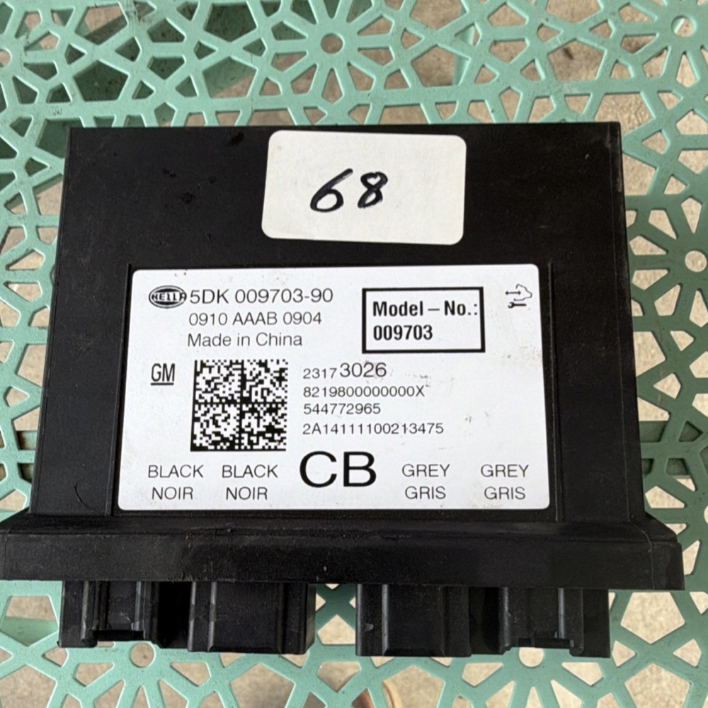 2013 Cadillac   Key-less Control Module