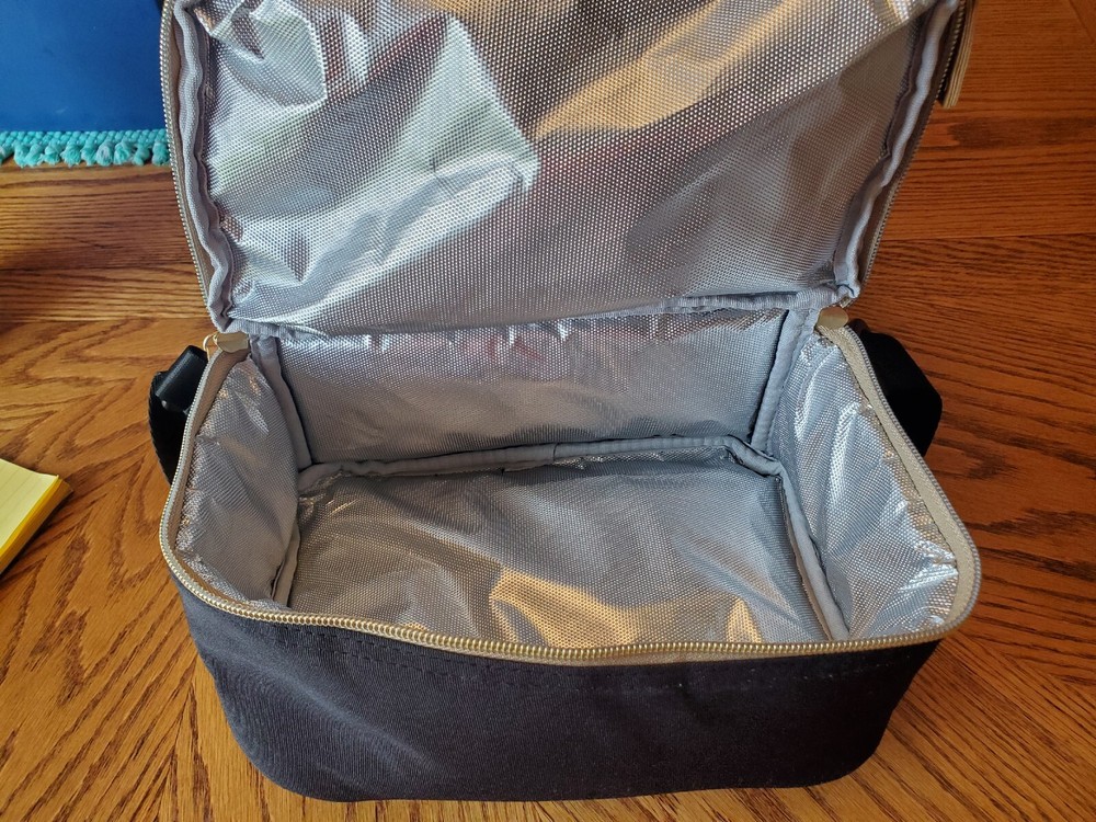 V-Coool Backpack Bag Professional Cooler 3 Compartment Black/ Gold Zip