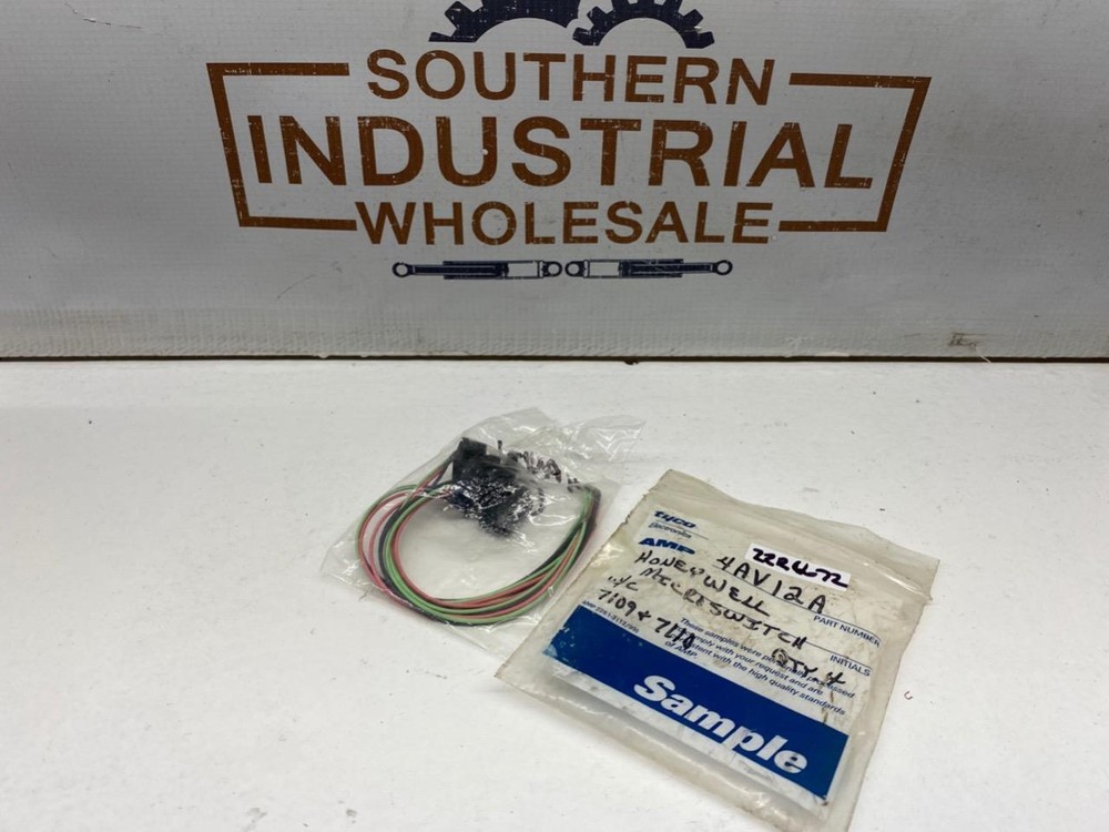 Honeywell 4AV12A Microswitch Hall Effect Sensor 6-24VDC 20MA 3-Wire