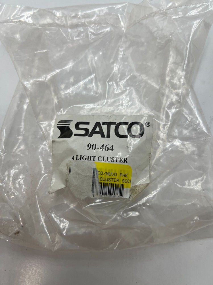 (QTY 4) SATCO 4 Light Cluster Phenolic Socket 1/8 IP Threaded Top Bracket 90-464