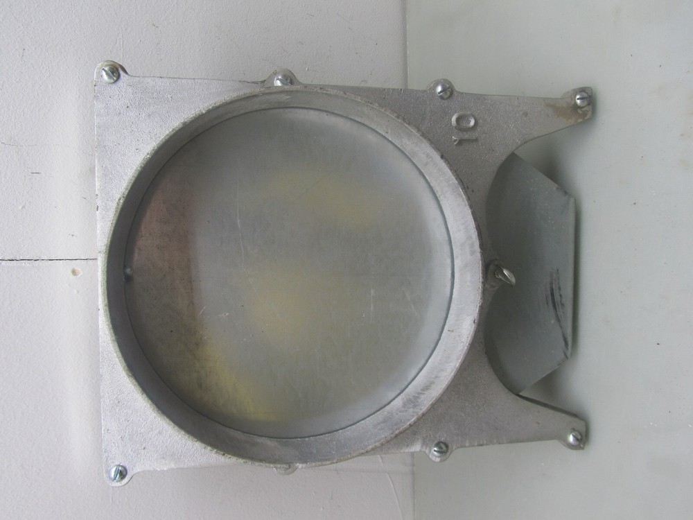 10" ROUND DUCT DOORS, N.O.S.