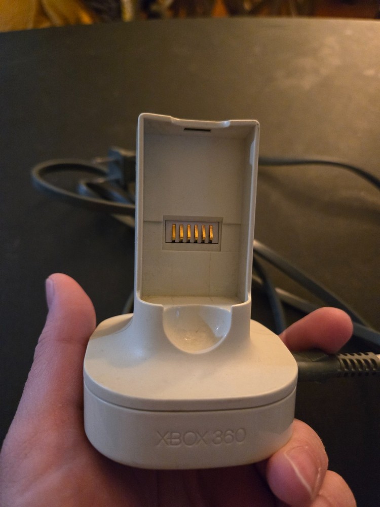 Quick Charge Kit For Xbox 360 with cable