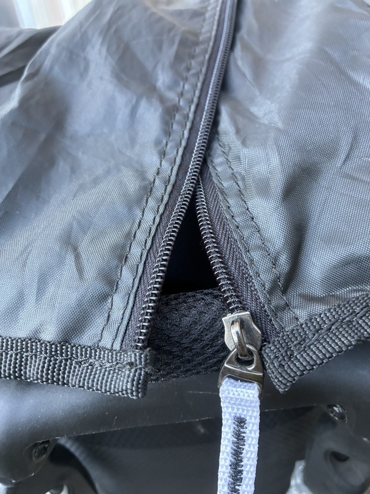 2012 Taylor Made Golf Bag Navy/Black