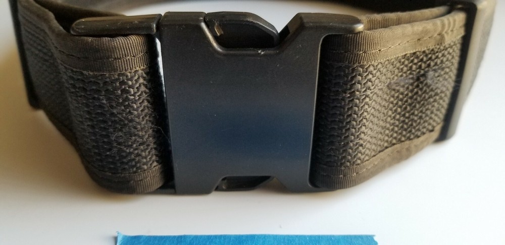 Uncle Mikes Sidekick Medium Nylon Duty Belt Hook Lined Interior 30-36
