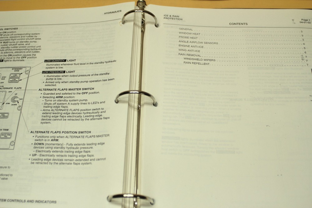 Delta Airlines B737-200 Reference & Training Manual 1999-2002 Door Instructions