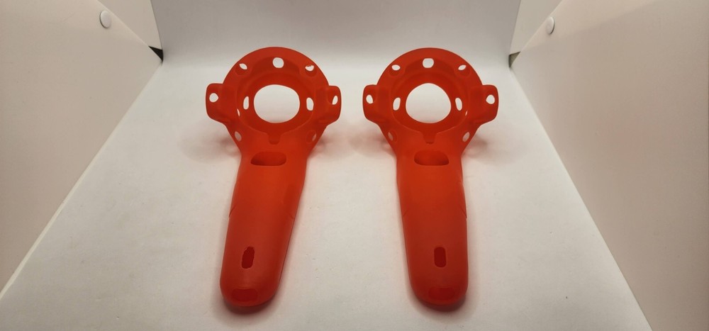 Hyperkin 2x Gel Shell Pair Controller Silicone Skin HTC Vive Pro Red