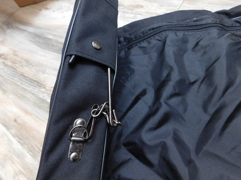 US ARMY BLACK GARMENT BAG